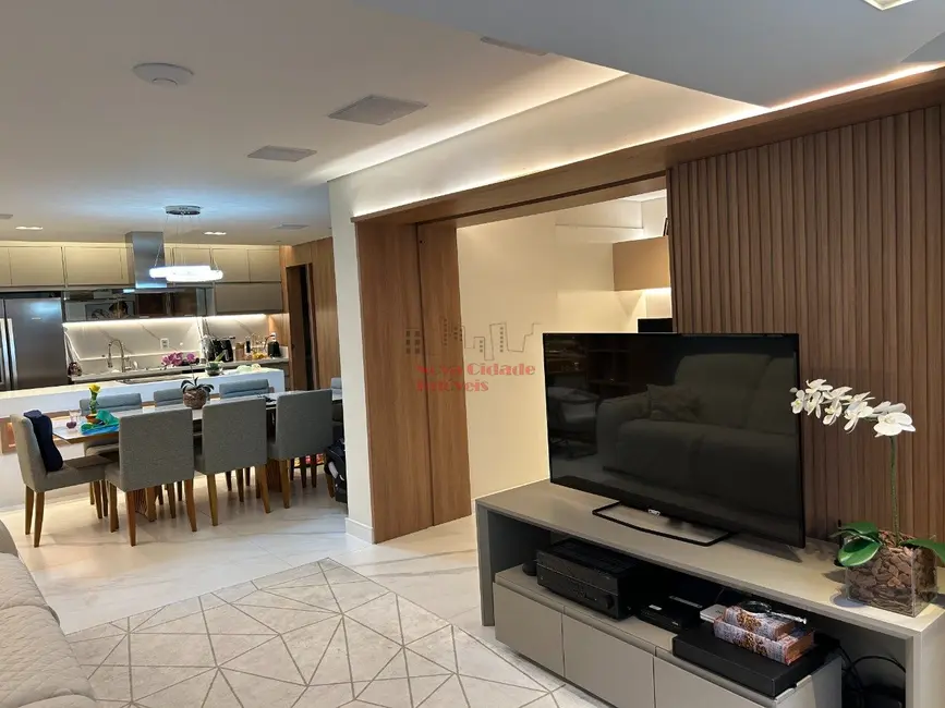 Apartamento com 3 quartos à venda, 111m2 em Vila Olímpia, São Paulo - SP - imagem 3 Foto 3 de Apartamento com 3 quartos à venda, 111m2 em Vila Olímpia, São Paulo - SP