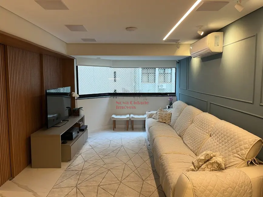 Foto 2 de Apartamento com 3 quartos à venda, 111m2 em Vila Olímpia, São Paulo - SP