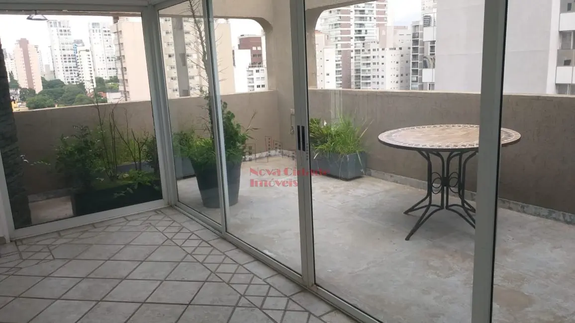 Foto 1 de Cobertura com 2 quartos à venda, 151m2 em Vila Olímpia, São Paulo - SP
