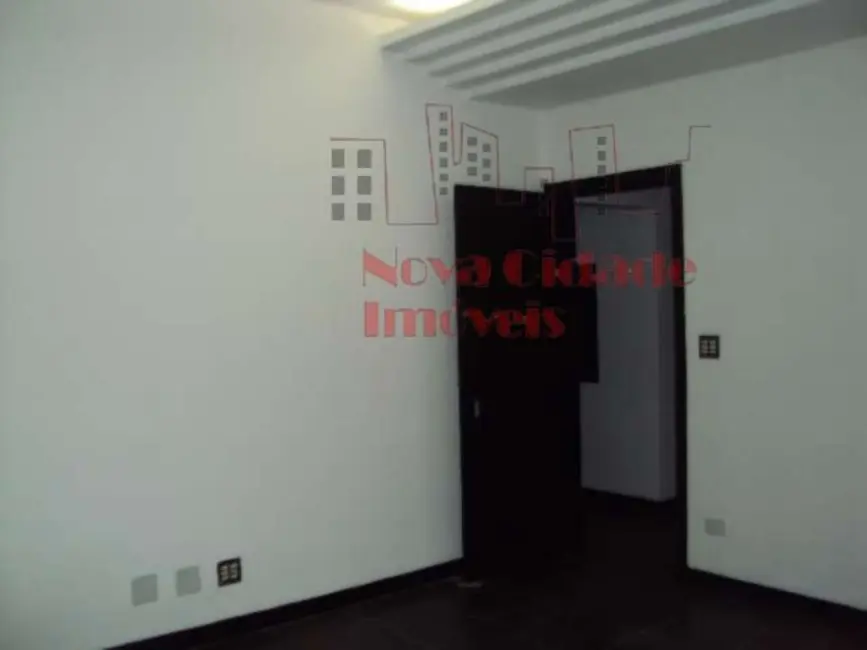 Sala Comercial à venda, 250m2 em Vila Olímpia, São Paulo - SP - imagem 7 Foto 7 de Sala Comercial à venda, 250m2 em Vila Olímpia, São Paulo - SP