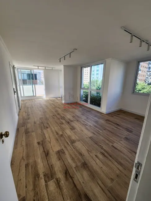 Foto 5 de Apartamento com 3 quartos à venda, 200m2 em Jardim Paulista, São Paulo - SP