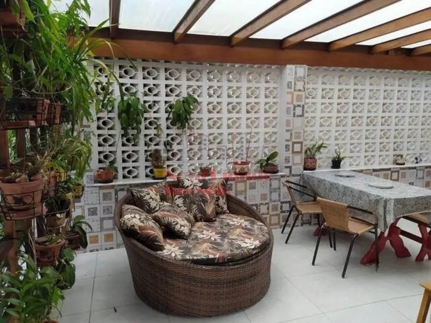 Foto 5 de Casa de Condomínio com 4 quartos à venda, 330m2 em Ubatuba - SP