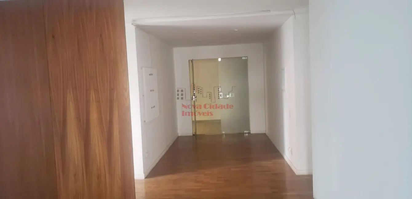 Sala Comercial à venda, 145m2 em Jardins, São Paulo - SP - imagem 6 Foto 6 de Sala Comercial à venda, 145m2 em Jardins, São Paulo - SP