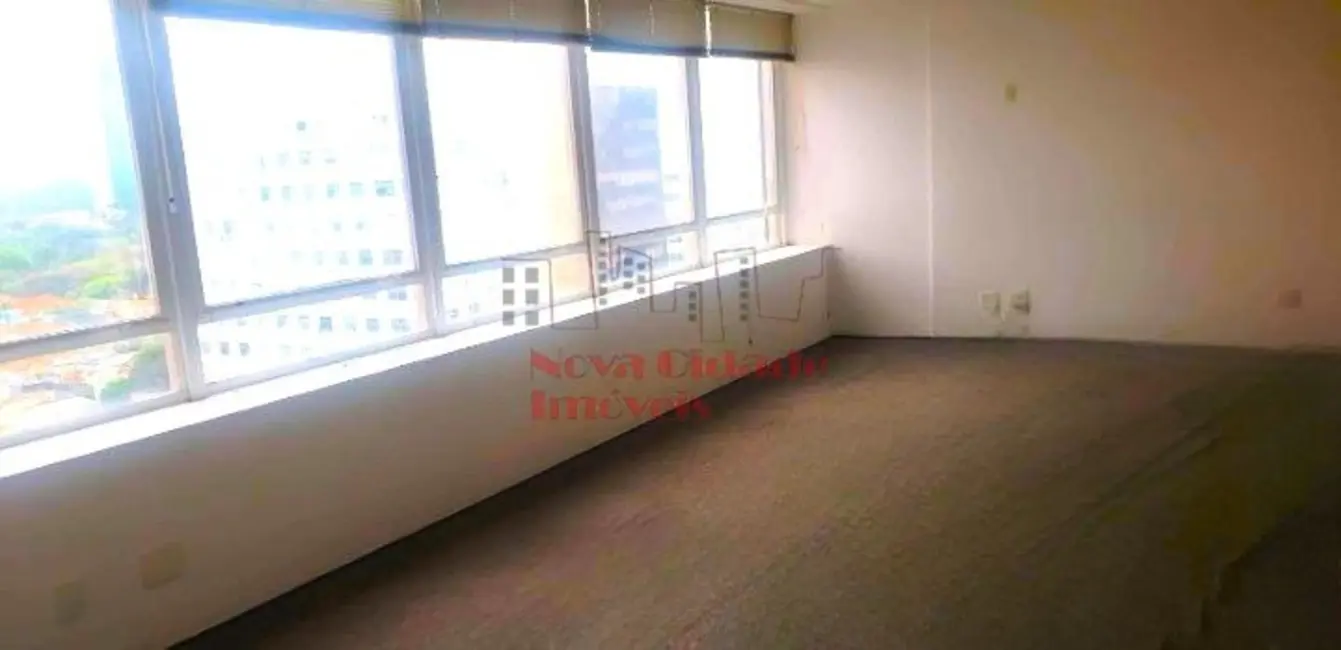Sala Comercial à venda, 145m2 em Jardins, São Paulo - SP - imagem 2 Foto 2 de Sala Comercial à venda, 145m2 em Jardins, São Paulo - SP