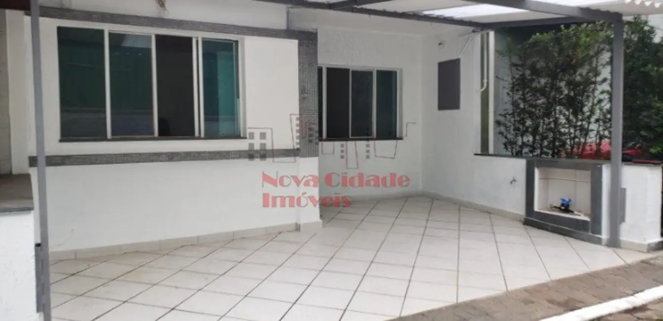 Foto 3 de Casa de Condomínio com 3 quartos para alugar, 102m2 em Vila Olímpia, São Paulo - SP