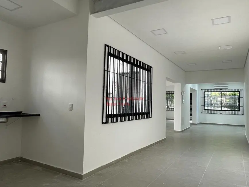 Foto 3 de Sobrado com 3 quartos para alugar, 170m2 em Vila Olímpia, São Paulo - SP