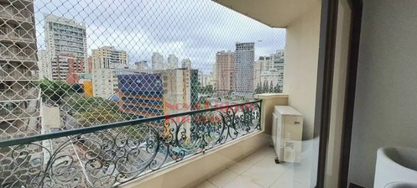 Foto 3 de Apartamento com 3 quartos para alugar, 215m2 em Moema, São Paulo - SP