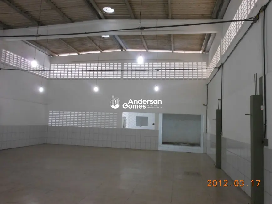 Armazém / Galpão com 2 quartos para alugar, 560m2 em Alecrim, Natal - RN - imagem 9 Foto 9 de Armazém / Galpão com 2 quartos para alugar, 560m2 em Alecrim, Natal - RN