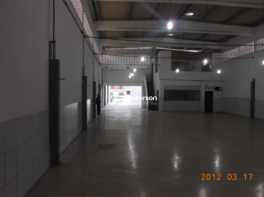 Foto 10 de Armazém / Galpão com 2 quartos para alugar, 560m2 em Alecrim, Natal - RN