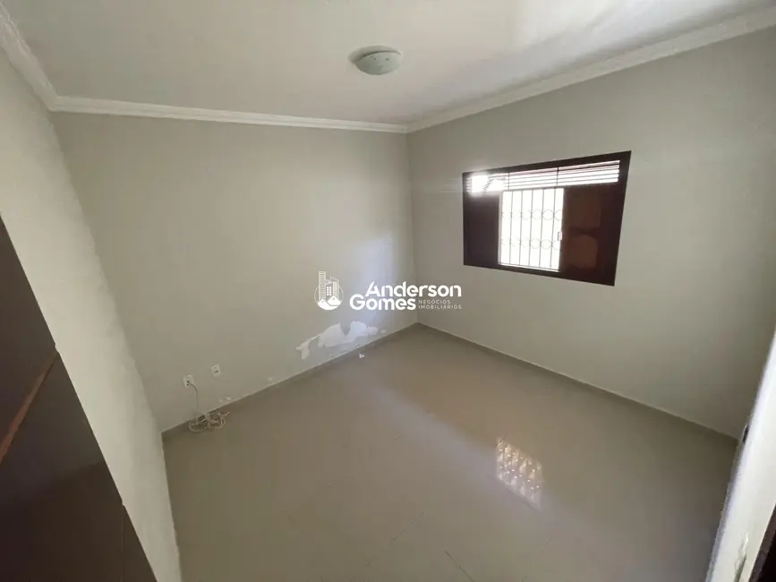 Foto 5 de Casa com 4 quartos para alugar, 223m2 em Cajupiranga, Parnamirim - RN
