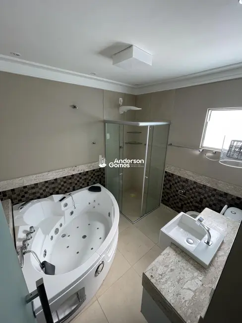 Foto 9 de Casa com 4 quartos para alugar, 223m2 em Cajupiranga, Parnamirim - RN