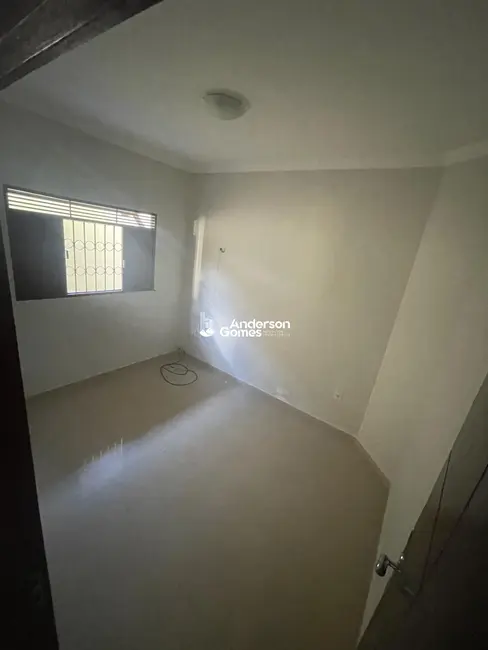 Foto 4 de Casa com 4 quartos para alugar, 223m2 em Cajupiranga, Parnamirim - RN