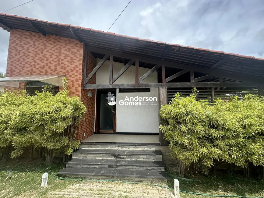 Casa com 4 quartos à venda, 360m2 em Candelária, Natal - RN - imagem 4 Foto 4 de Casa com 4 quartos à venda, 360m2 em Candelária, Natal - RN