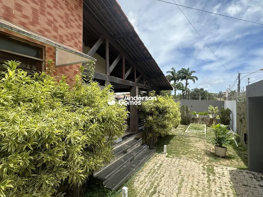 Casa com 4 quartos à venda, 360m2 em Candelária, Natal - RN - imagem 3 Foto 3 de Casa com 4 quartos à venda, 360m2 em Candelária, Natal - RN