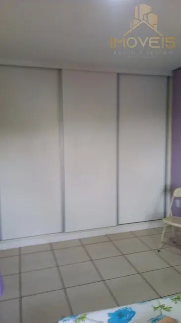 Foto 5 de Chácara com 3 quartos à venda, 300m2 em Bauru - SP