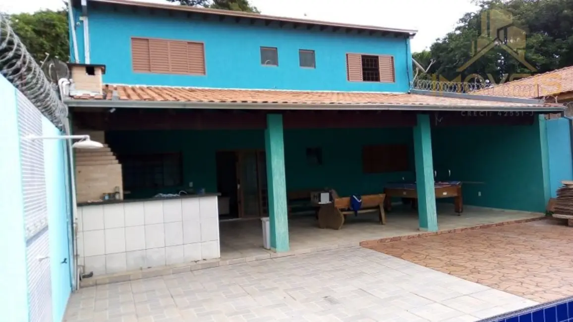Foto 1 de Chácara com 3 quartos à venda, 300m2 em Bauru - SP