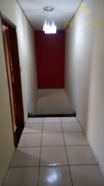 Foto 3 de Chácara com 3 quartos à venda, 300m2 em Bauru - SP