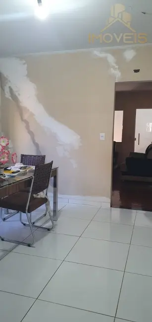 Foto 4 de Casa com 4 quartos à venda, 180m2 em Vila Independência, Bauru - SP