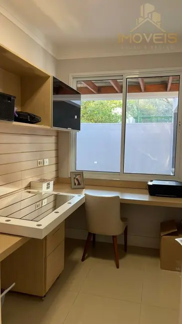 Foto 2 de Casa de Condomínio com 3 quartos à venda, 693m2 em Piratininga - SP