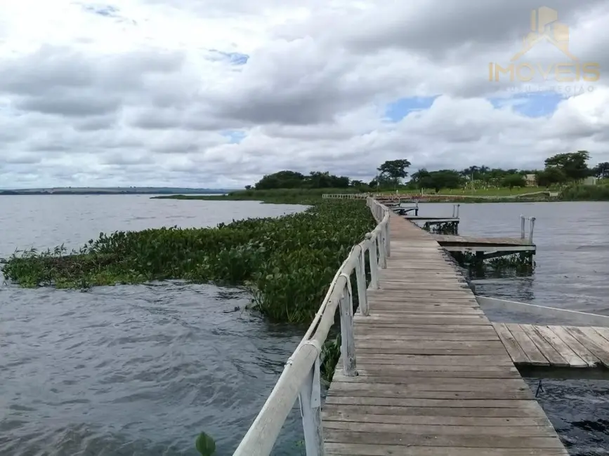 Foto 1 de Terreno / Lote à venda, 864m2 em Iacanga - SP