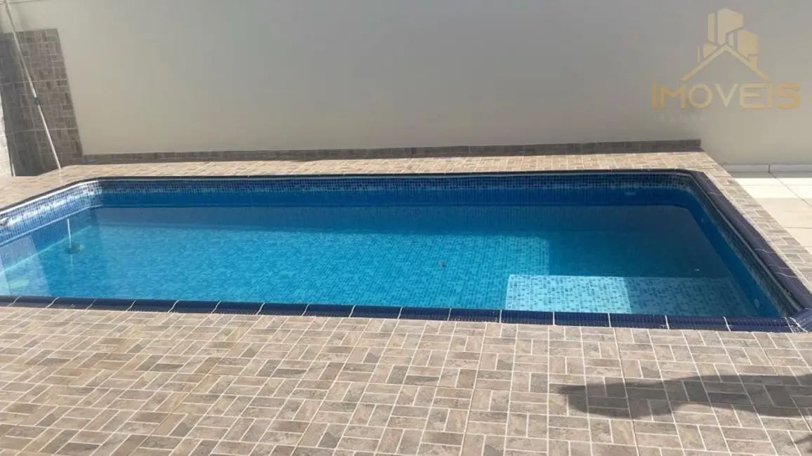 Foto 1 de Casa com 2 quartos à venda, 400m2 em Núcleo Habitacional Vereador Edson Francisco da Silva, Bauru - SP