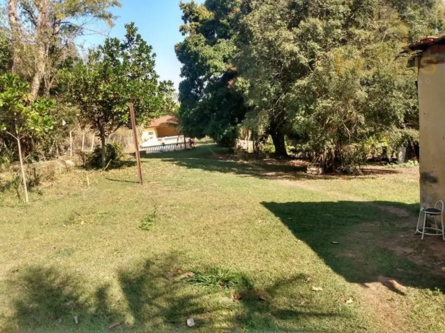 Foto 6 de Chácara com 1 quarto à venda, 210m2 em Chácaras Cornélia, Bauru - SP