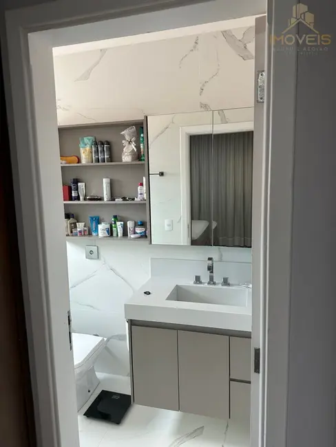 Foto 6 de Sobrado com 4 quartos à venda, 226m2 em Vila Aviação, Bauru - SP