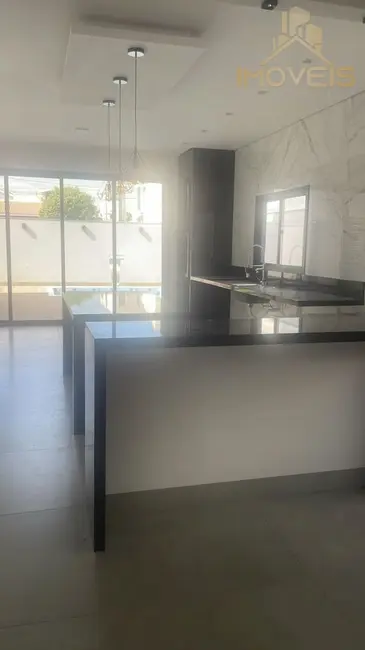 Foto 4 de Casa de Condomínio com 3 quartos à venda, 194m2 em Quinta Ranieri, Bauru - SP