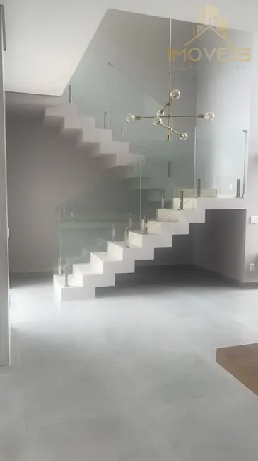 Foto 9 de Sobrado com 3 quartos à venda, 218m2 em Quinta Ranieri, Bauru - SP