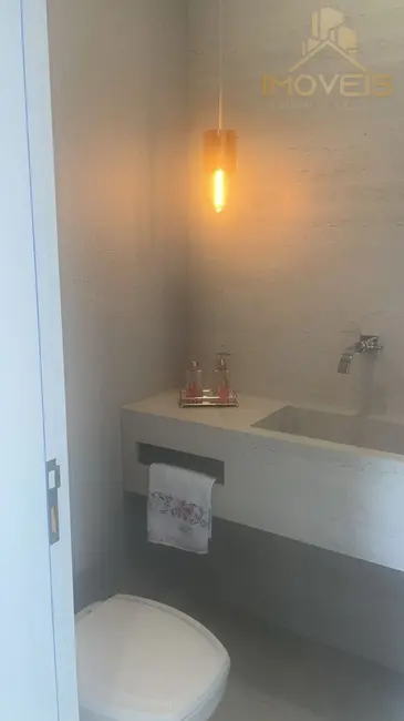 Foto 2 de Sobrado com 3 quartos à venda, 218m2 em Quinta Ranieri, Bauru - SP