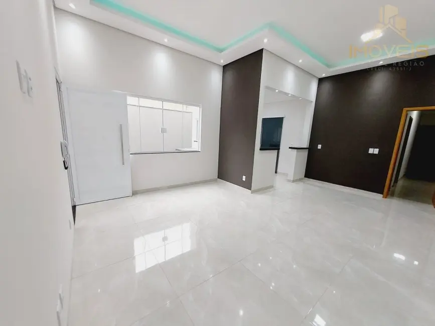 Foto 2 de Casa com 3 quartos à venda, 118m2 em Jardim Solange, Bauru - SP