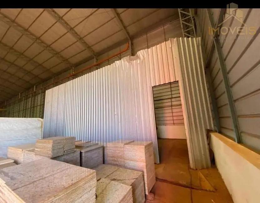 Foto 5 de Armazém / Galpão à venda, 156m2 em Pederneiras - SP
