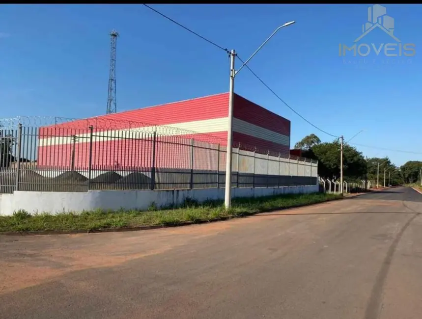 Foto 3 de Armazém / Galpão à venda, 156m2 em Pederneiras - SP