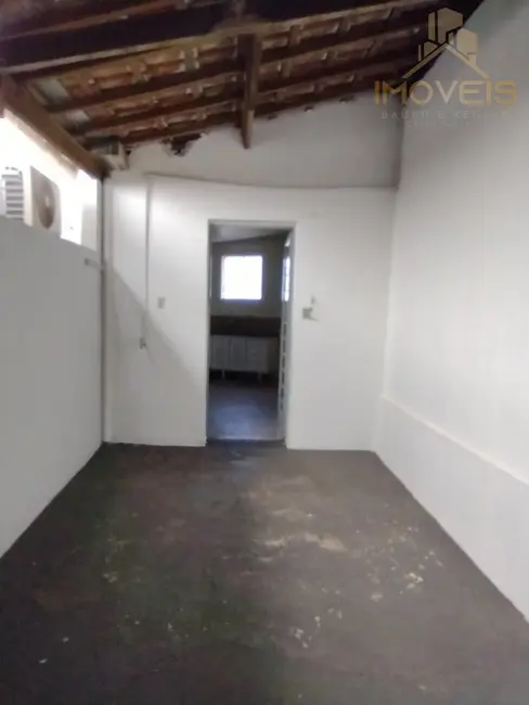 Casa com 2 quartos à venda, 125m2 em Parque Vista Alegre, Bauru - SP - imagem 9 Foto 9 de Casa com 2 quartos à venda, 125m2 em Parque Vista Alegre, Bauru - SP