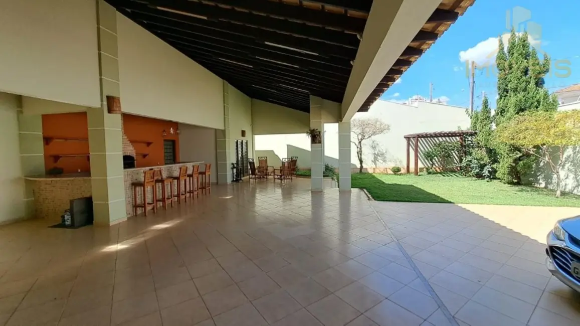 Foto 1 de Casa com 3 quartos à venda, 260m2 em Bauru - SP