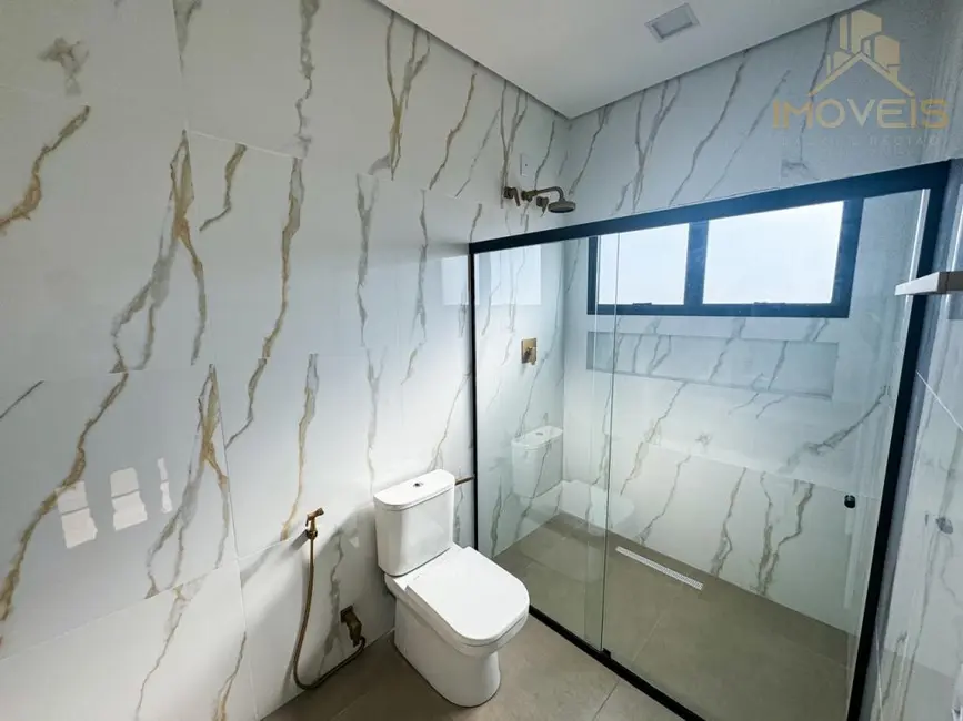 Casa de Condomínio com 3 quartos à venda, 275m2 em Piratininga - SP - imagem 8 Foto 8 de Casa de Condomínio com 3 quartos à venda, 275m2 em Piratininga - SP