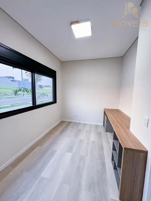 Casa de Condomínio com 3 quartos à venda, 275m2 em Piratininga - SP - imagem 3 Foto 3 de Casa de Condomínio com 3 quartos à venda, 275m2 em Piratininga - SP
