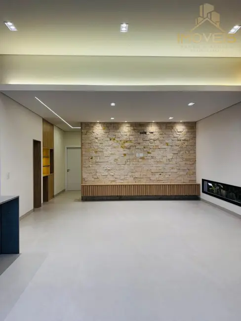 Foto 6 de Casa à venda, 209m2 em Vila Santista, Bauru - SP