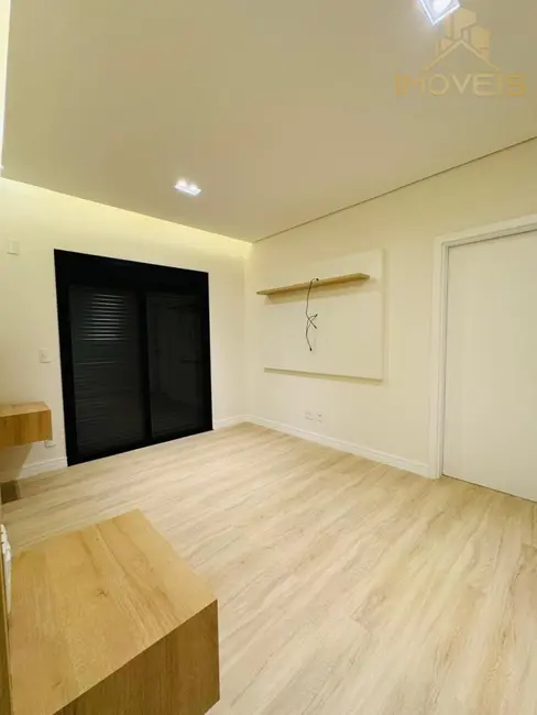 Foto 10 de Casa à venda, 209m2 em Vila Santista, Bauru - SP