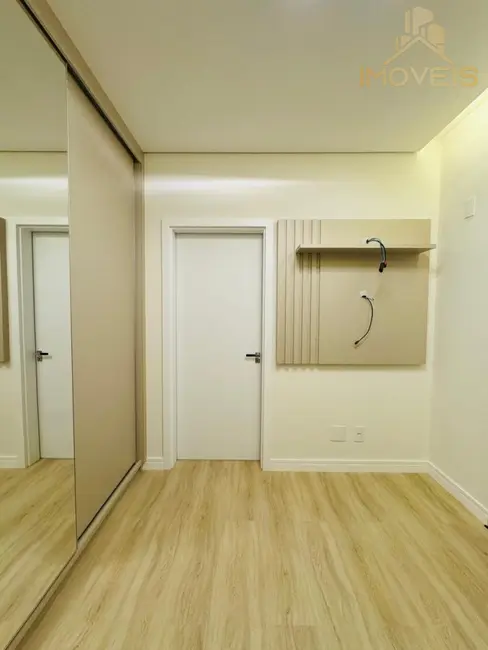 Foto 3 de Casa à venda, 209m2 em Vila Santista, Bauru - SP