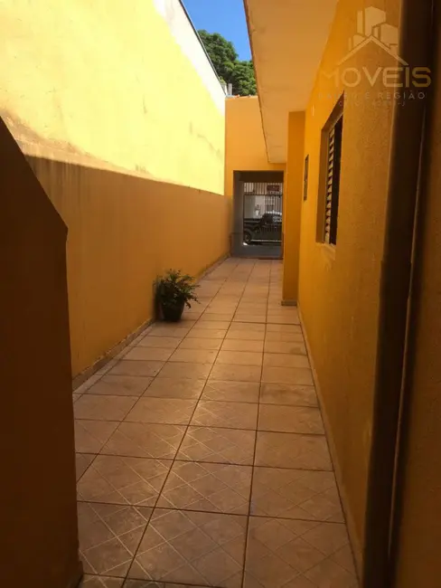 Foto 8 de Casa com 3 quartos à venda, 168m2 em Vila Nova Nipônica, Bauru - SP