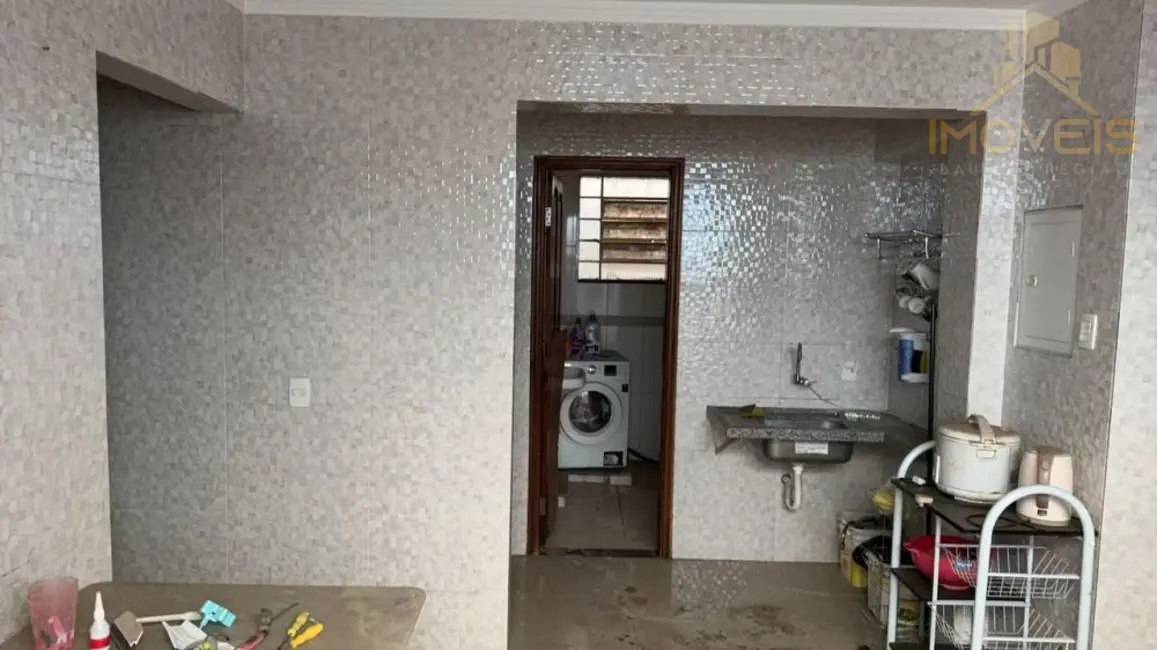 Foto 8 de Casa com 7 quartos à venda, 265m2 em Centro, Bauru - SP