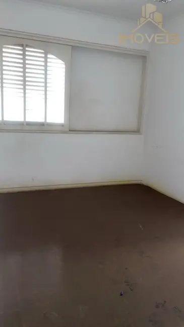 Foto 3 de Sobrado à venda, 60m2 em Centro, Bauru - SP