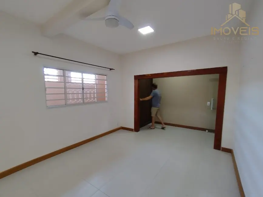 Foto 1 de Casa com 3 quartos à venda, 170m2 em Núcleo Habitacional Mary Dota, Bauru - SP