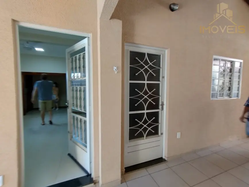 Foto 8 de Casa com 3 quartos à venda, 170m2 em Núcleo Habitacional Mary Dota, Bauru - SP