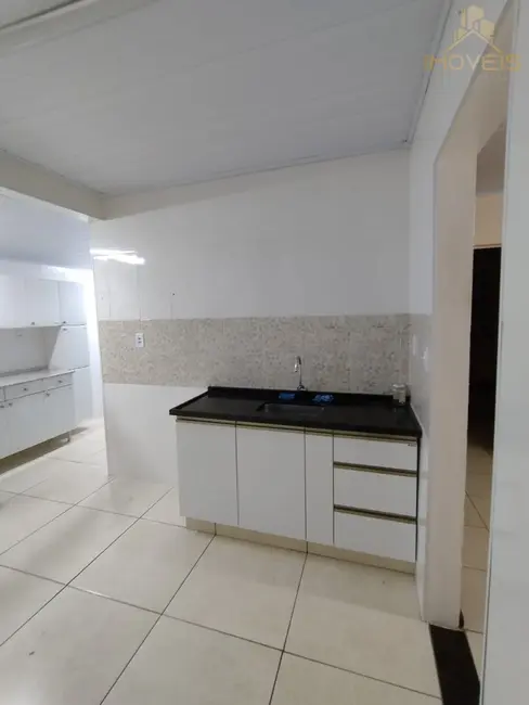 Foto 4 de Casa com 3 quartos à venda, 170m2 em Núcleo Habitacional Mary Dota, Bauru - SP