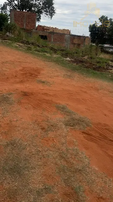 Foto 1 de Terreno / Lote à venda, 225m2 em Vila Cardia, Bauru - SP