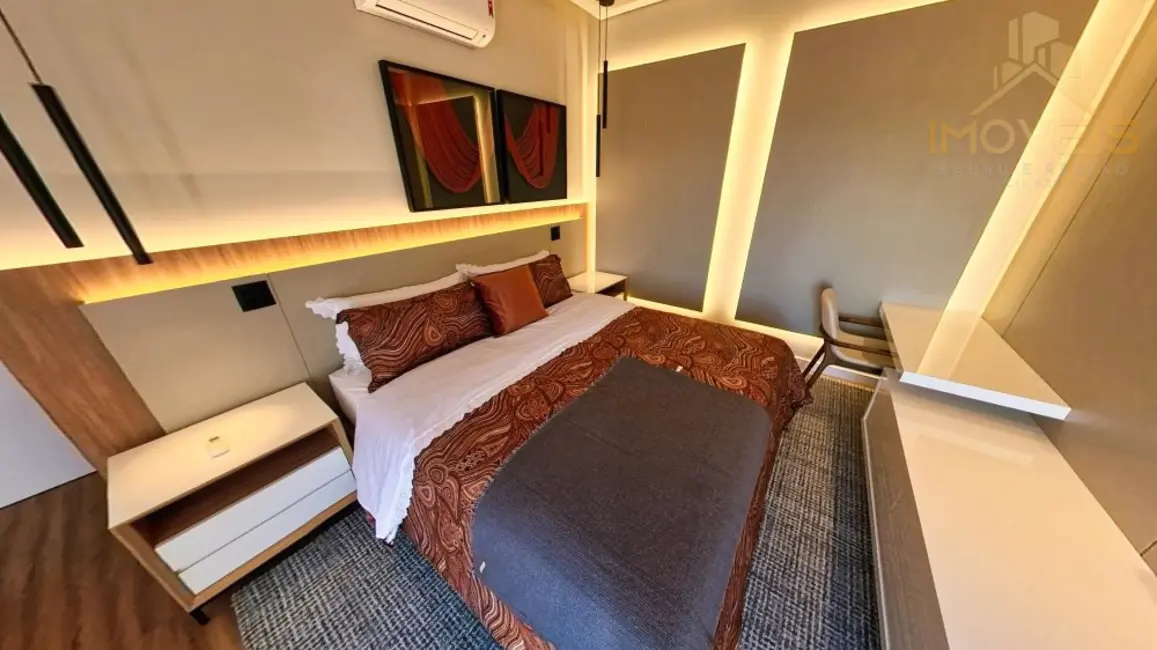 Foto 6 de Sobrado com 3 quartos à venda, 204m2 em Piratininga - SP