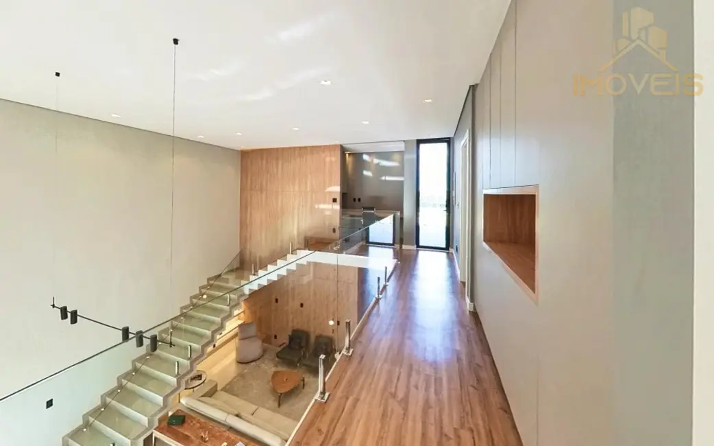 Foto 2 de Sobrado com 3 quartos à venda, 204m2 em Piratininga - SP