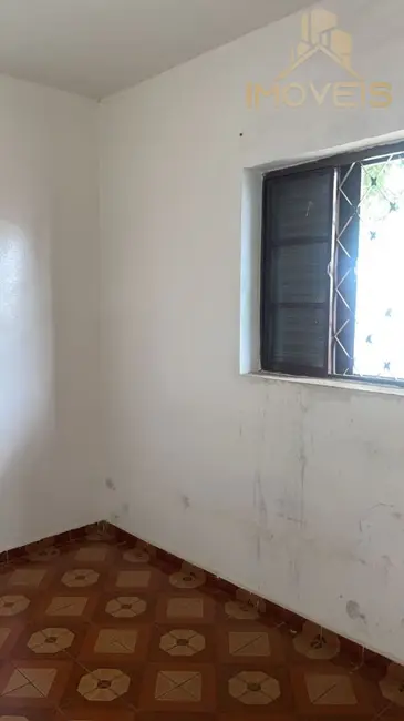 Casa com 3 quartos à venda, 93m2 em Vila Cardia, Bauru - SP - imagem 3 Foto 3 de Casa com 3 quartos à venda, 93m2 em Vila Cardia, Bauru - SP